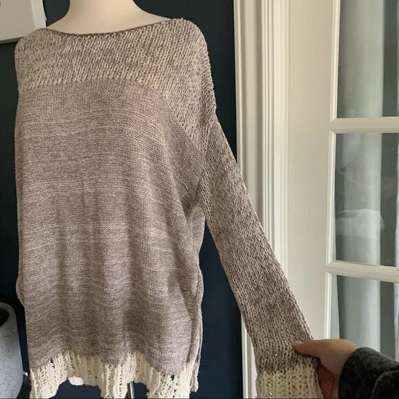 Free People- Haiku Deep side slit slouchy Sweater. S - Picture 5 of 13